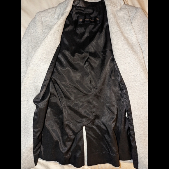 Sleek ZARA BASIC Blazer Perfect Fit Faux Leather Detail XS Holidays - Picture 5 of 10